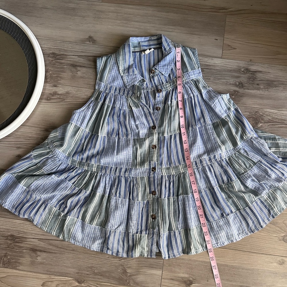 Pilcro Tiered Sleeveless Blouse | SZ XS - Picture 8 of 11